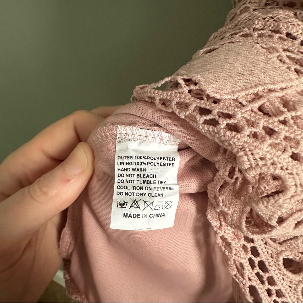 NWT - Girl in Mind - Blush Crochet Lace Fishtail Midi Dress - US 6 - Picture 7 of 10